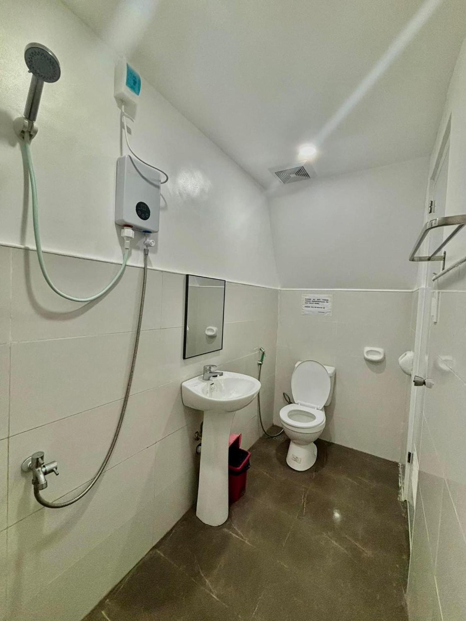 Villa Lovi Panagsama Beach Moalboal Bagian luar foto