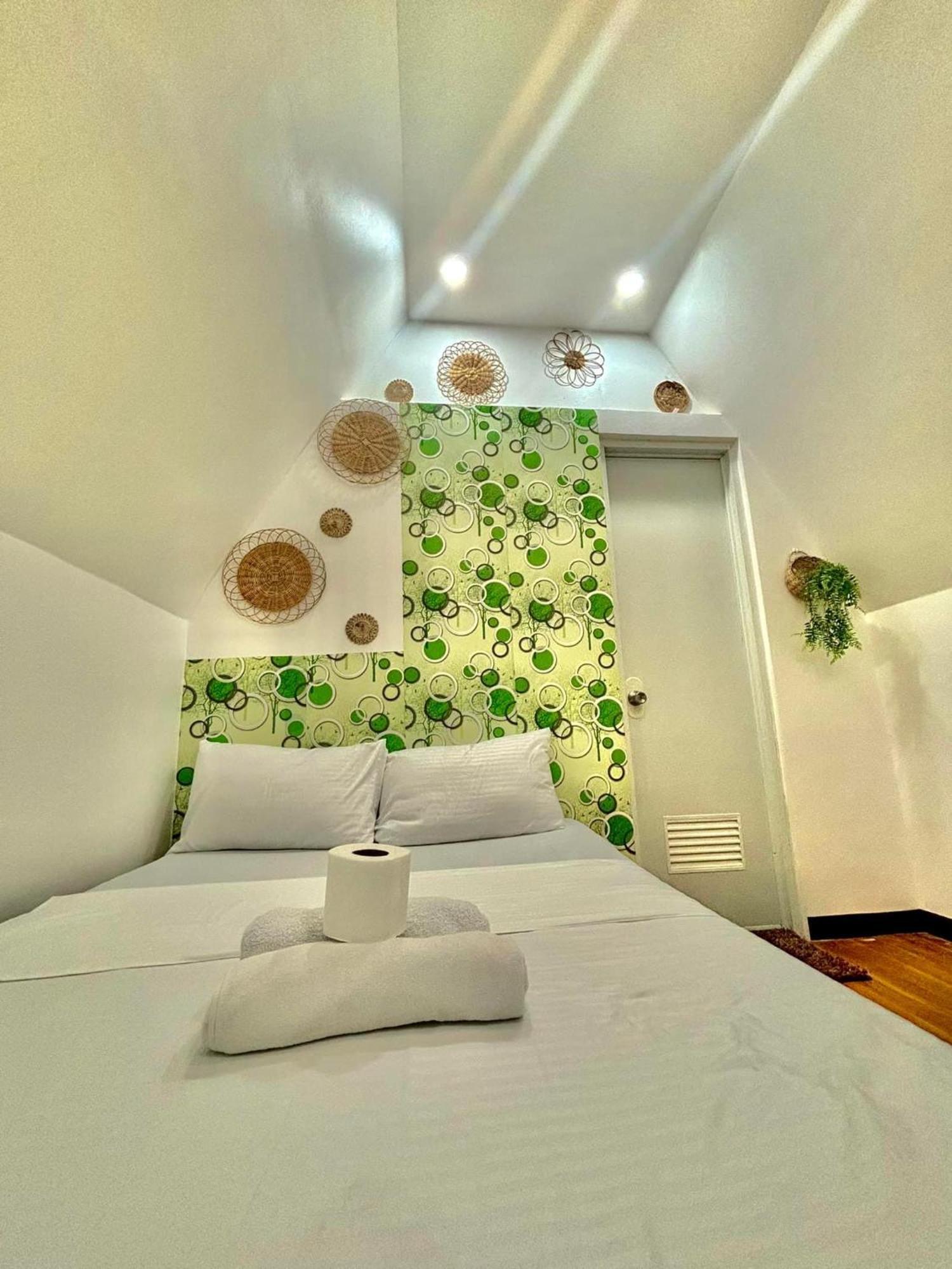 Villa Lovi Panagsama Beach Moalboal Bagian luar foto