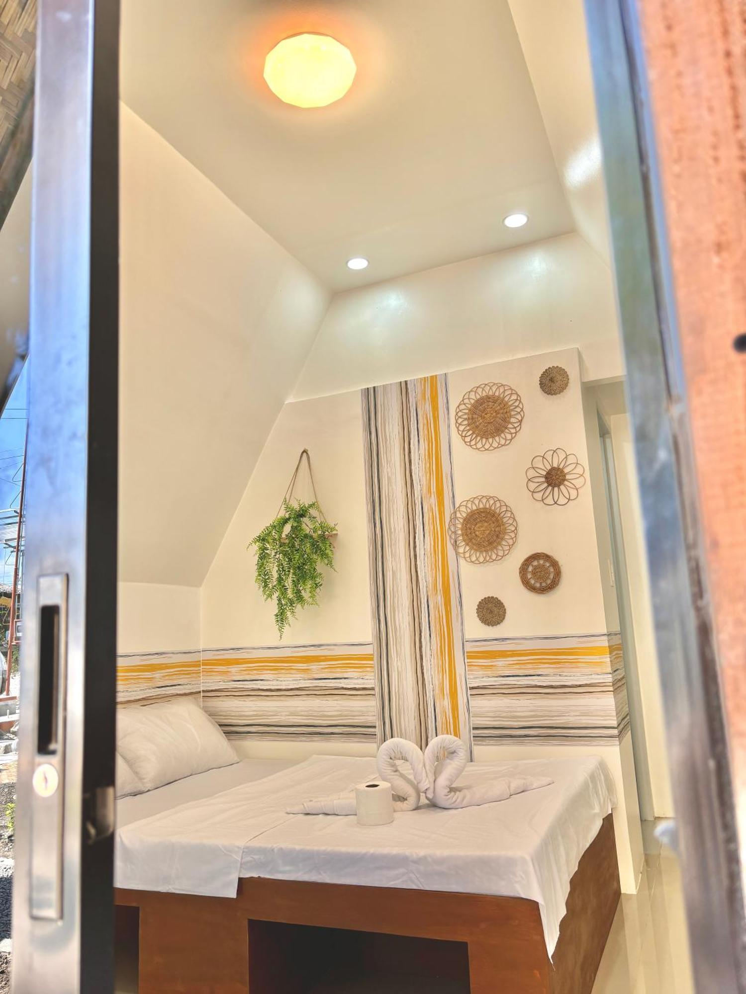 Villa Lovi Panagsama Beach Moalboal Bagian luar foto