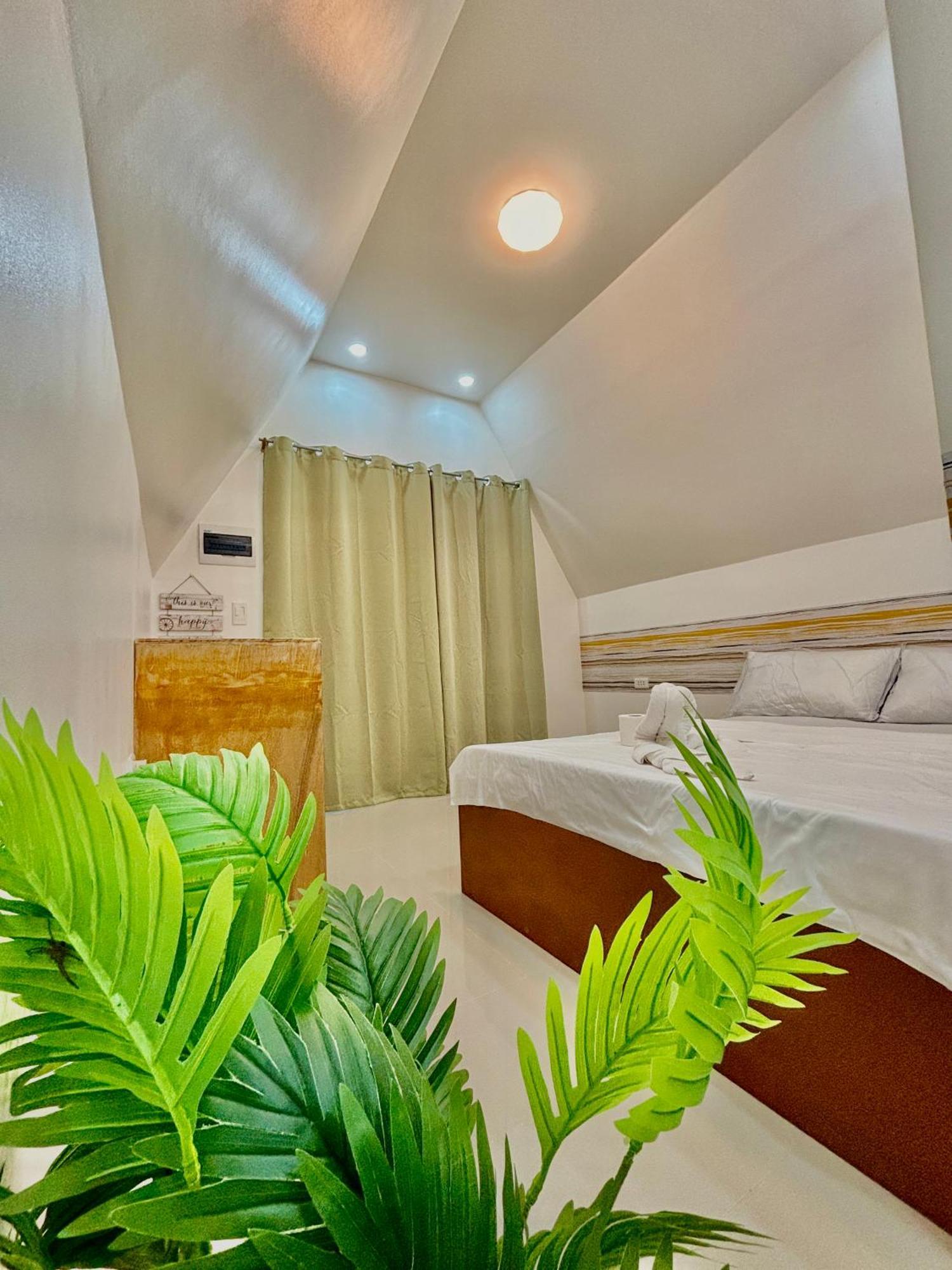 Villa Lovi Panagsama Beach Moalboal Bagian luar foto